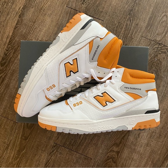 New Balance 650 CASUAL SHOES Men Size 12 White Orange Gray High Top Sneakers - Picture 2 of 9